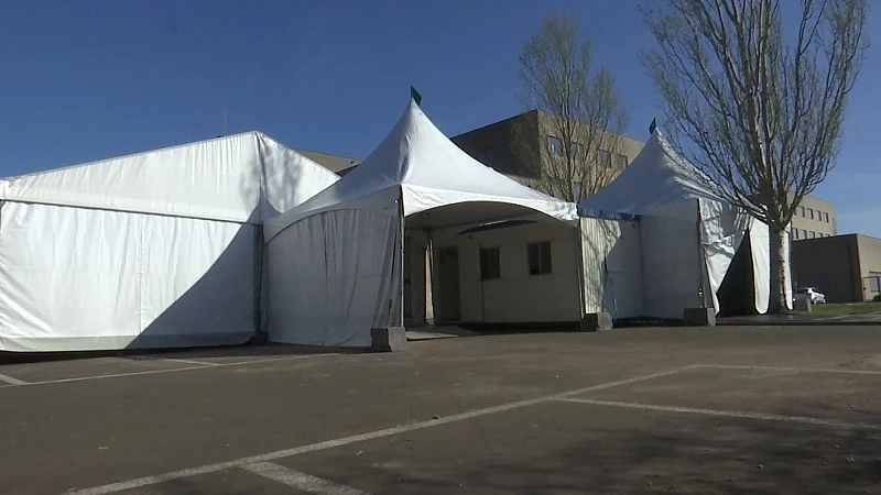 Mariaziekenhuis opent tent om patiënten te selecteren