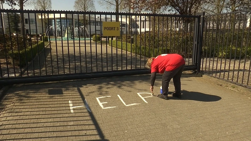 Vakbonden bij Plukon voeren actie omdat de coronamaatregelen niet nageleefd worden