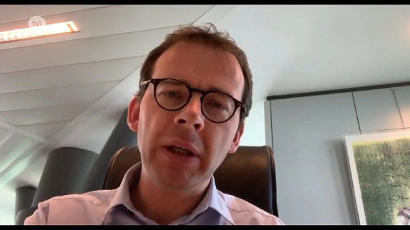 Wouter Beke (CD&V): "Tot nader order geen bezoek in woonzorgcentra"