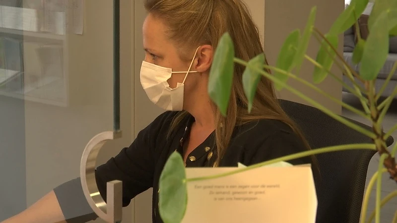 Dokters maken zich klaar om weer patiënten te ontvangen