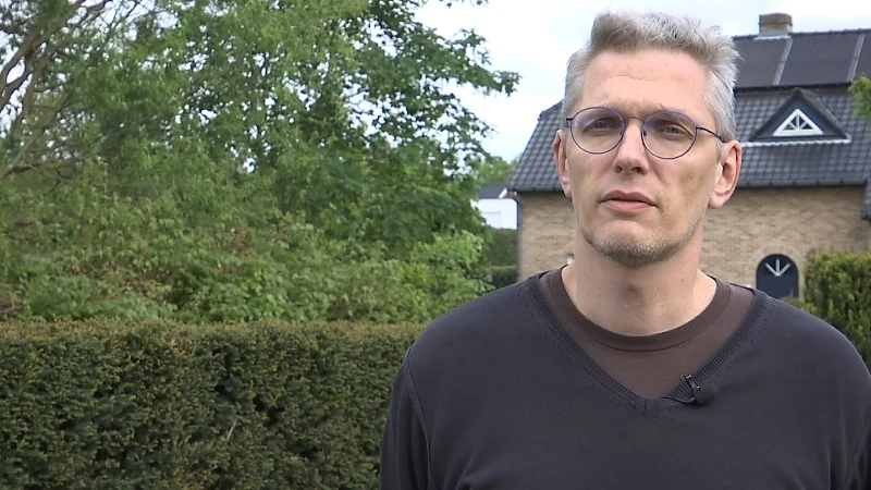 Biostatisticus Niel Hens: "Risico om winkels op 11 te openen"