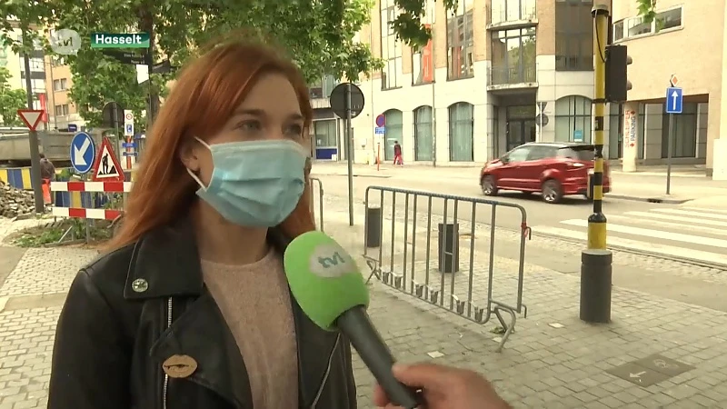 Voor deze mensen is het hoog tijd dat de kappers weer open gaan
