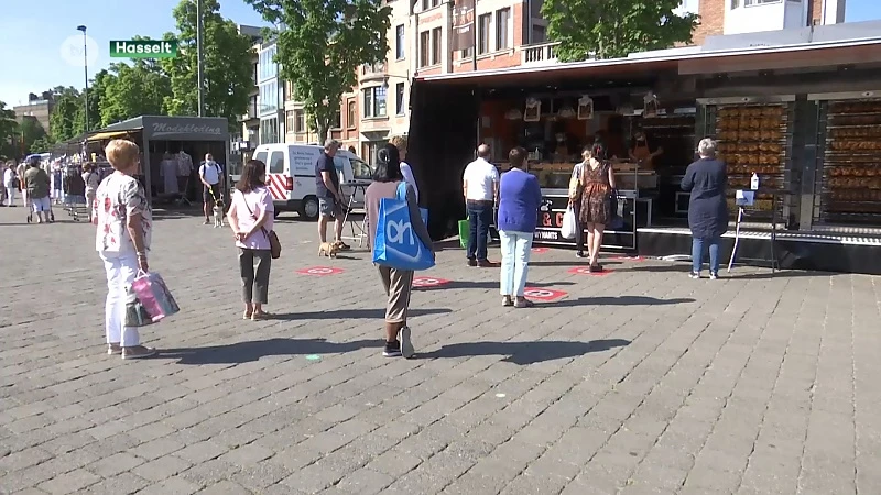 Markten komen traag op gang. "Gezelligheid is weg en sommige mensen zijn nog bang"