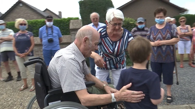 Maasmechelaar na 6 maanden ziekenhuis terug thuis