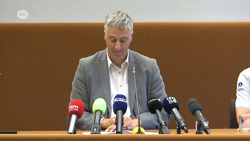 Herbekijk: persconferentie over ontvoering van 13-jarige jongen uit Genk