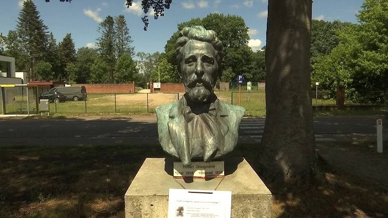 Ook beeldenstrijd in Koersel: verdwijnt straks ook rechterhand Leopold II uit straatbeeld?