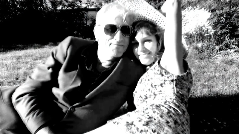 Rick De Leeuw maakt samen met zijn partner een coronavideoclip voor nieuw nummer