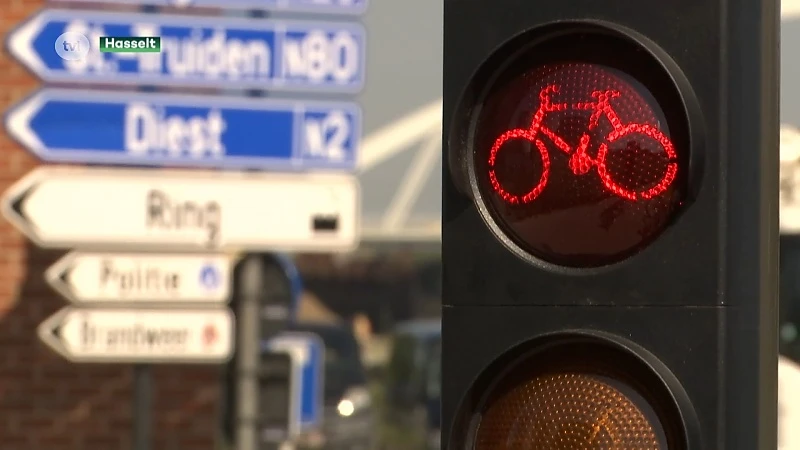 Hasselt neemt slimme verkeerslichten van de toekomst in gebruik