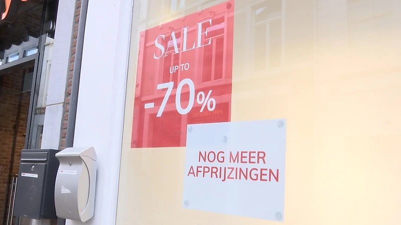 Helft minder omzet op dramatische eerste dag zomersolden
