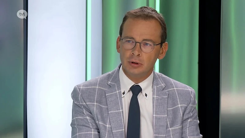 Minister Wouter Beke: "Nog minstens jaar in coronamodus, maatregelen moeten haalbaar zijn"