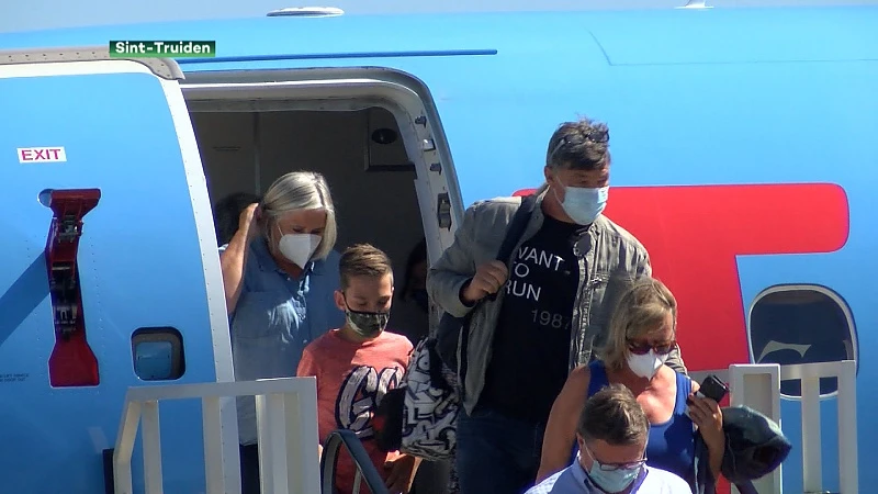 Spanje kleurt rood, terugkerende vakantiegangers moeten in quarantaine