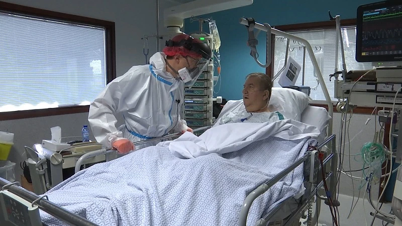 TVL-reeks 'Tweede adem' toont gang van zaken op covid-afdeling ZOL