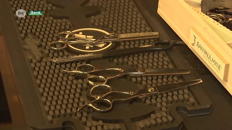Kappers vrezen permanente schade nu ze niet terug open mogen