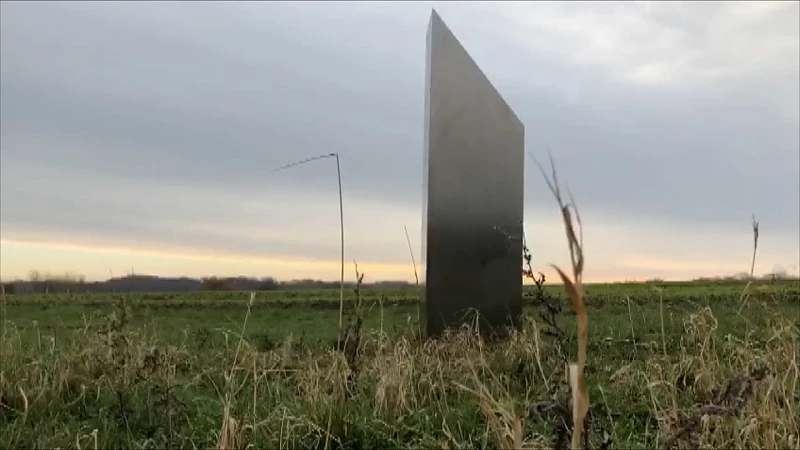 Mysterieuze monoliet duikt op in Riemst