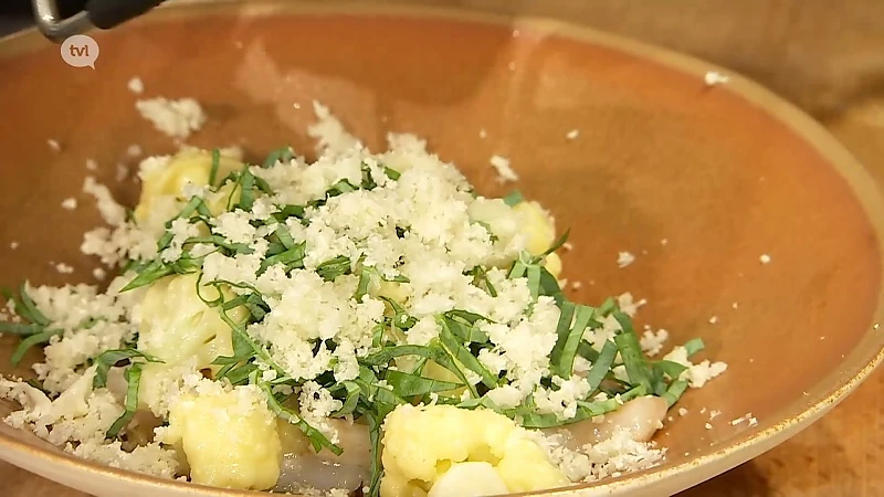 Scheermessen - bloemkool - bulgur - dille