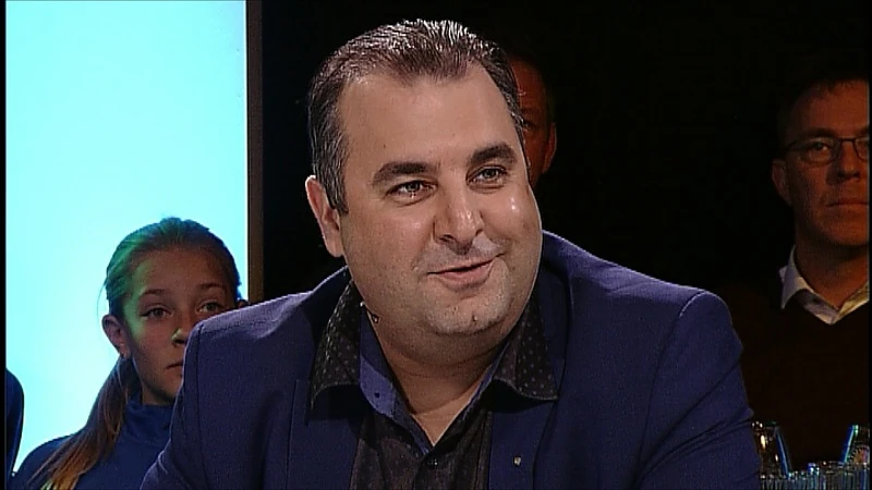 Azimi verkoopt Patro aan Brit