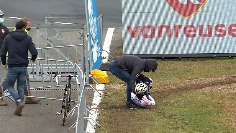 Van der Poel wint in Zolder, Iserbyt zwaar ten val