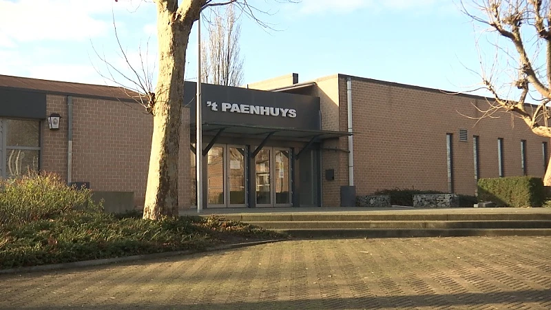 Mark Vos wil "vaccinatiecentrum in elke Limburgse gemeente"