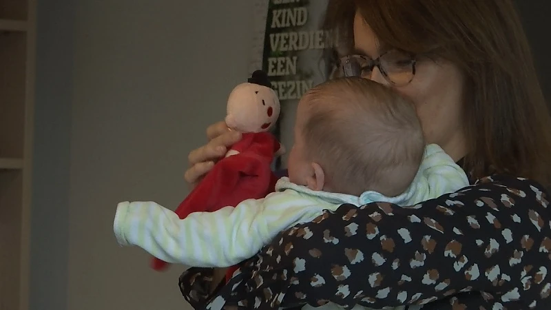 Pleegouders willen ook ouderschapsverlof: "Pleegkinderen hebben zelfs extra zorg nodig"