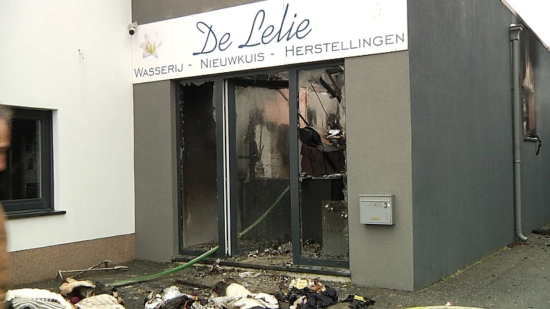 Uitslaande brand bij wasserij in Beringen