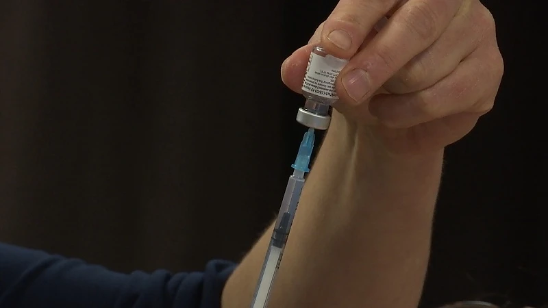 Directeur Jessa Ziekenhuis: "Niet uit te leggen dat vaccinatie ziekenhuispersoneel niet prioritair is"