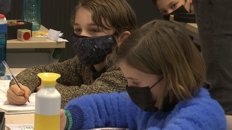 Lagere schoolkinderen moeten mondmasker dragen in Pelt