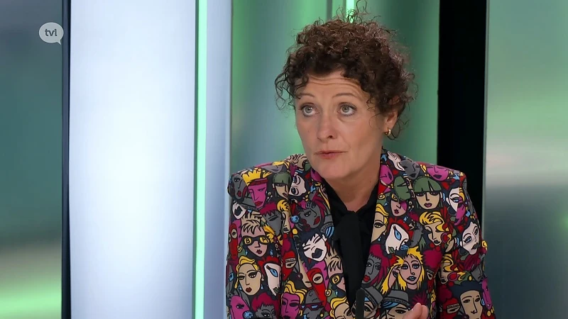 Vlaams minister van Mobiliteit Lydia Peeters (Open VLD): "Veiligheid op schoolroute primeert"
