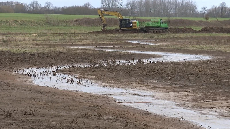 Sint-Annabeek in Borgloon wordt langer gemaakt om droogte in de regio te bestrijden