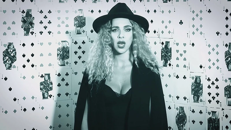 Buscemi lanceert nieuwe single 'Heartbreaker', album volgt later dit jaar