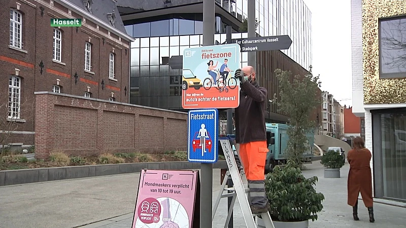 In de Hasseltse binnenstad hebben fietsers voortaan overal voorrang op auto's