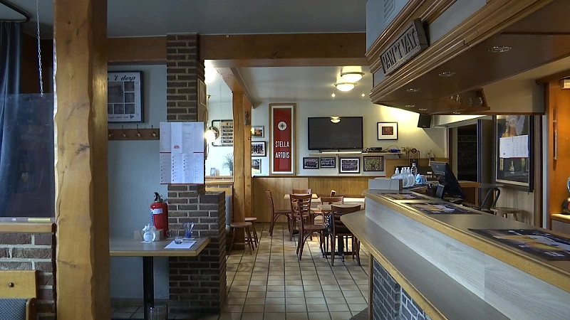 Reeks 1 jaar corona (deel 3): Drooglegging cafés jaar geleden ingevoerd
