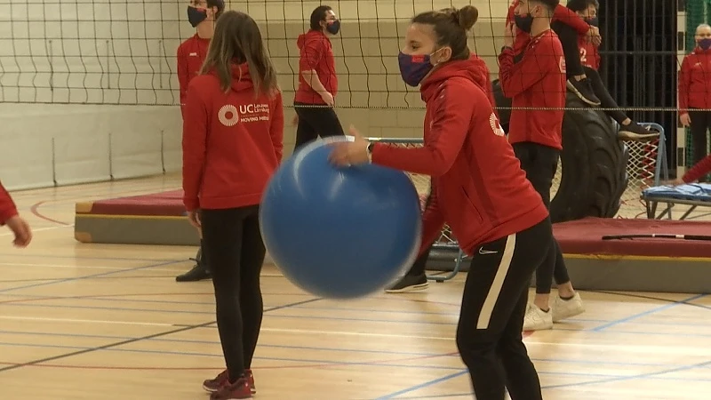 One-shot-challenge: UCLL-studenten dagen leerlingen uit