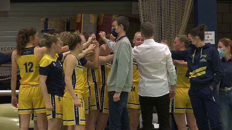 Dames van Athenas Lummen te sterk voor Kortrijk Spurs