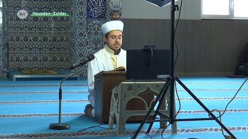 Moskee hamert bij start ramadan op nut vaccinatie