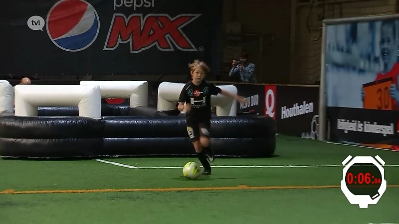Dribbelkoning Junior: Finn Vos (Weerstand Koersel)