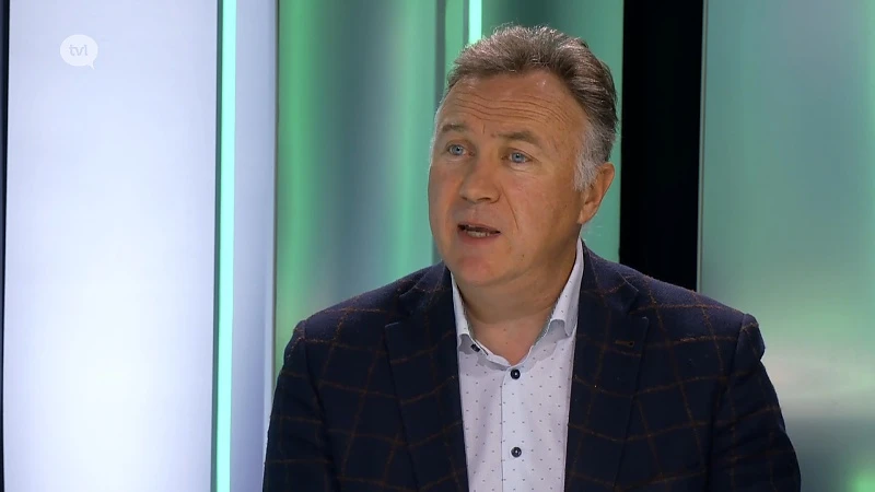 Burgemeester Johan Tollenaere: "Ik vraag de mensen in het Maasland om hun contacten te beperken"