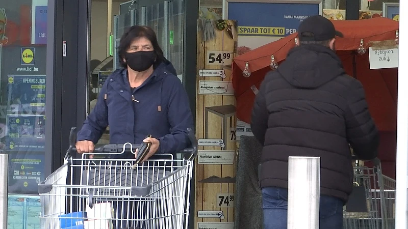Christelijke vakbond bezet distributiecentrum Lidl in Genk