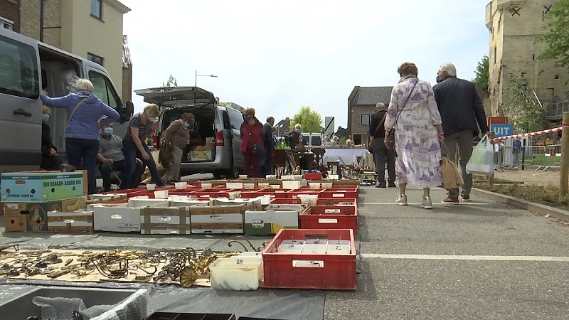 Antiekmarkt in Tongeren na 7 maanden terug van start