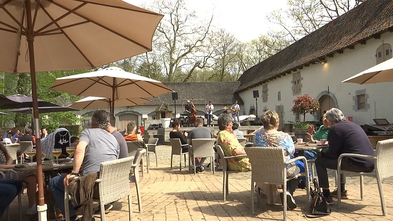 Horeca gematigd positief na openingsweekend