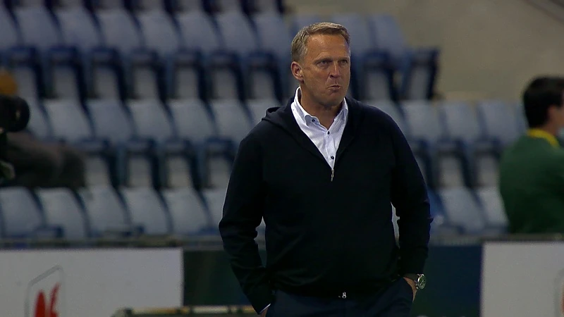 John van den Brom droomt van de titel met Racing Genk maar beseft dat de weg nog lang is
