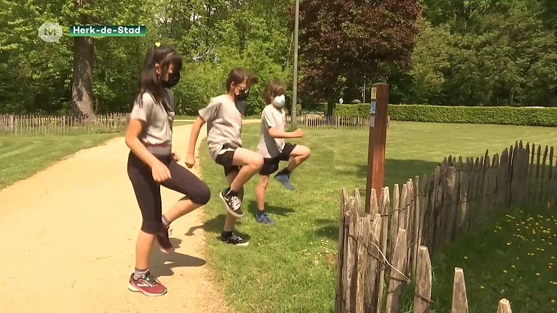 Leerlingen Herx en revalidatiecentrum Sint-Ursula maken bewegingsparcours in Herk-de-Stad