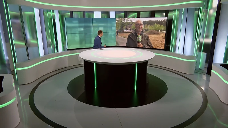 Luc Moons staat in Maasmechelen: "Schoten gehoord in Nationaal Park"