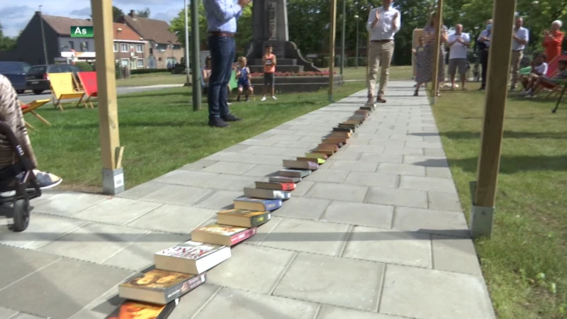As opent nieuwe bibliotheek voor het grote publiek