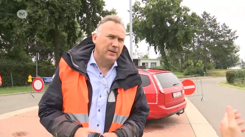 Maas dreigt buiten zijn oevers te treden in Heppeneert