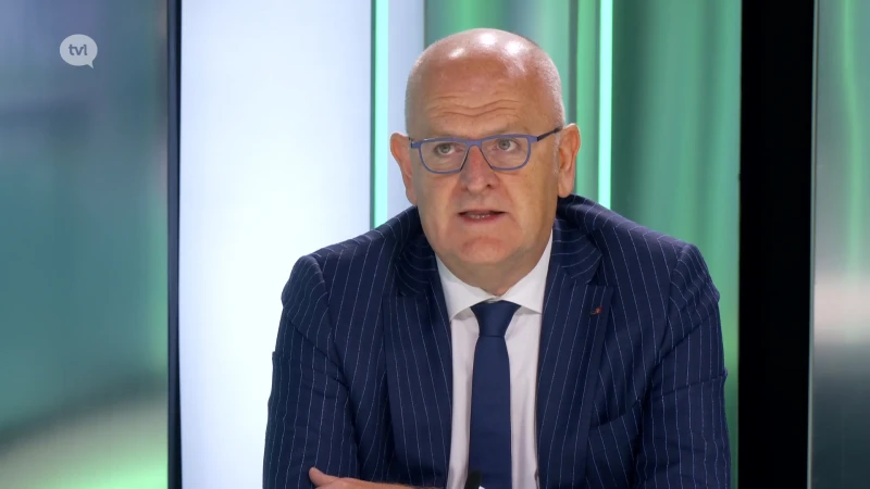 Gouverneur Jos Lantmeeters: dijken blijven onder druk
