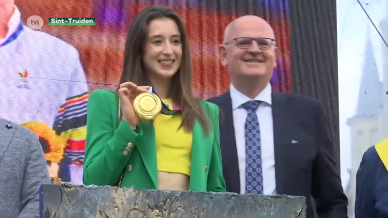 3.000 Truienaren geven Nina Derwael warm welkom