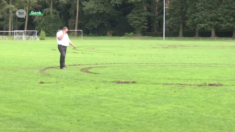 Vandalen vernielen voetbalveld K. Bokrijk Sport met auto