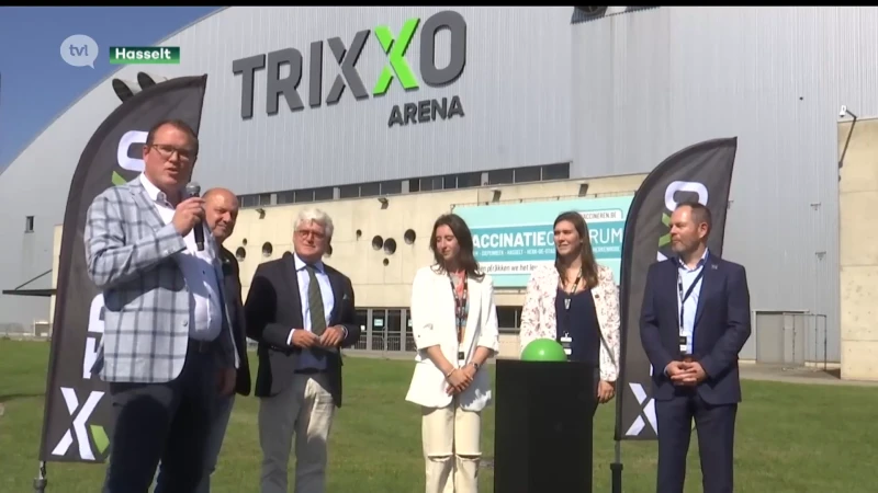 Nina Derwael stelt TRIXXO Arena in Hasselt voor, site krijgt opknapbeurt