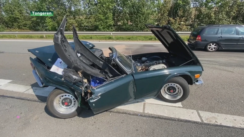Bestuurder rijdt in op oldtimer op E313 in Tongeren, vrouw in levensgevaar