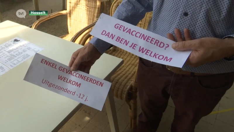 'Toegang enkel voor gevaccineerden': Unia en anti-vaxxers laten Limburg Lavendel bord verwijderen